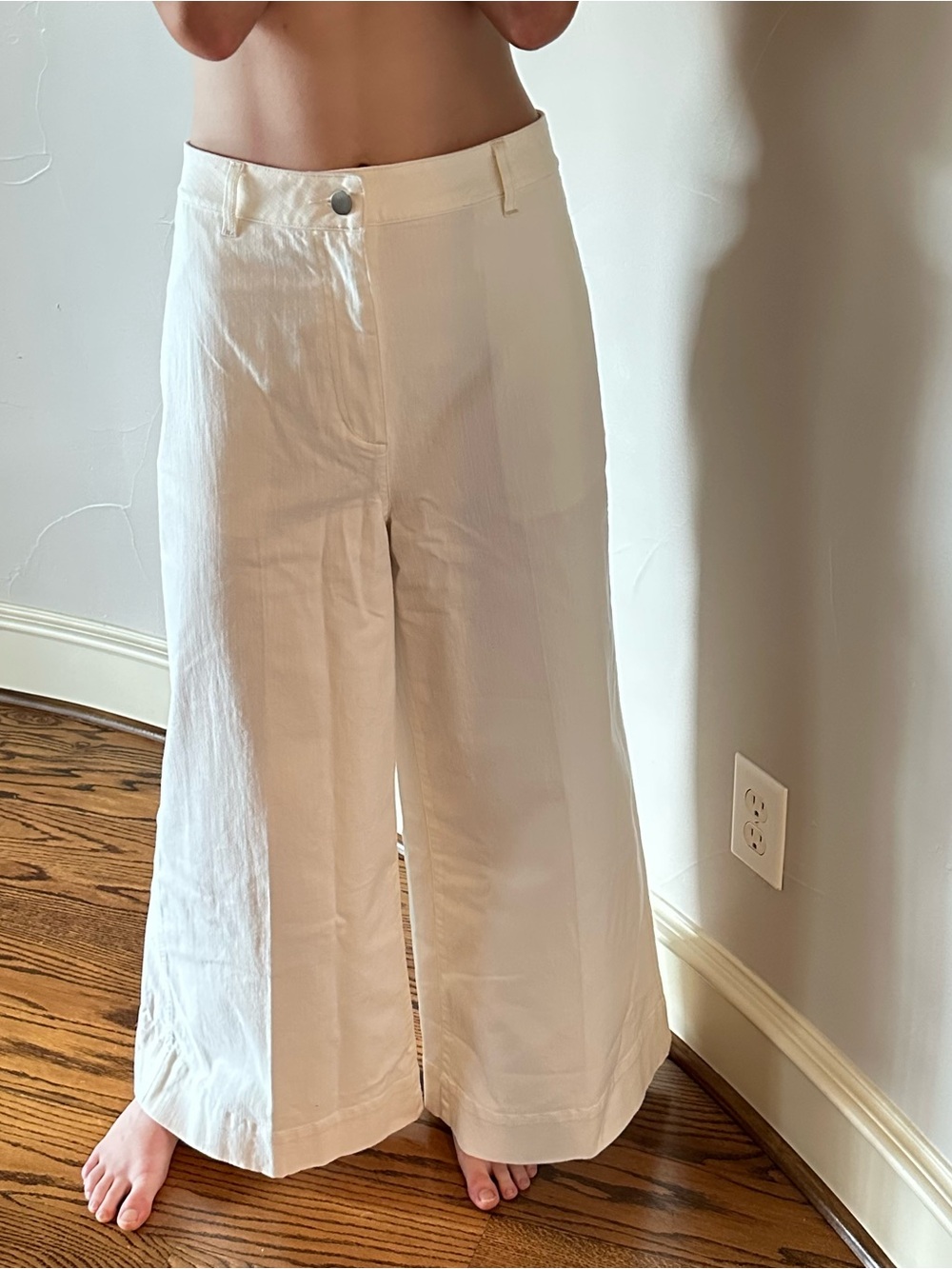 ELIZABETH AND JAMES Wide Leg White Cotton Pants Jeans Size 31🌸